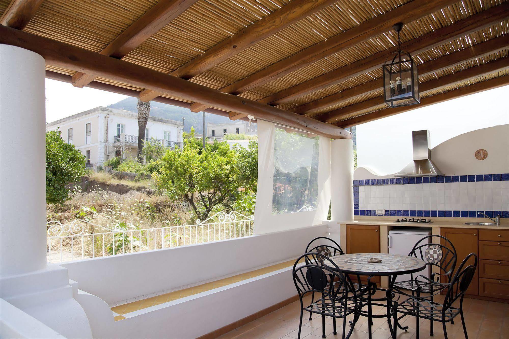 Hotel Residence Mendolita Λίπαρι Εξωτερικό φωτογραφία